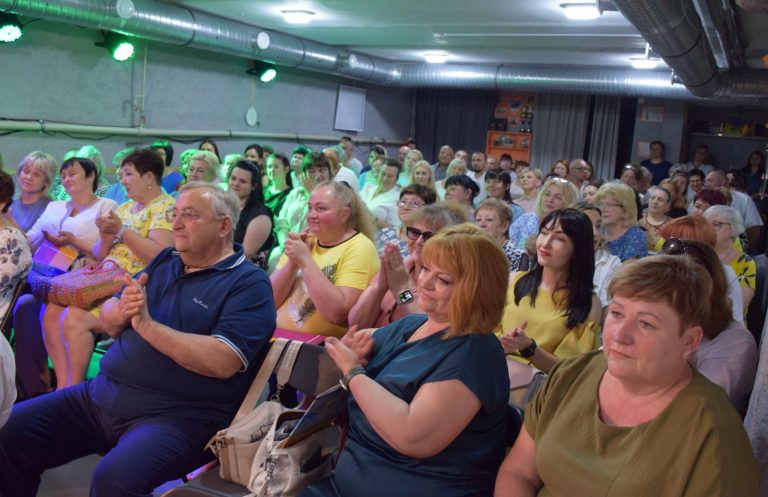 У Чугуївській громаді привітали медичних працівників з професійним святом