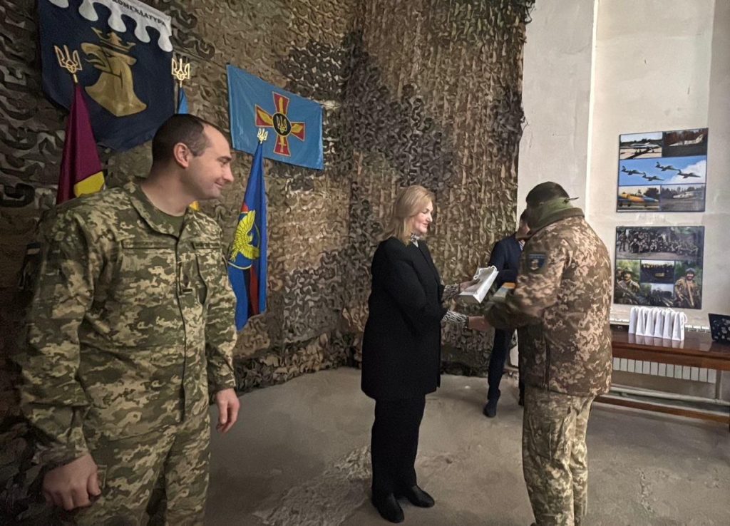 Вона також подякувала колегам і всім мешканцям громади, які щодня підтримують Збройні сили України.
