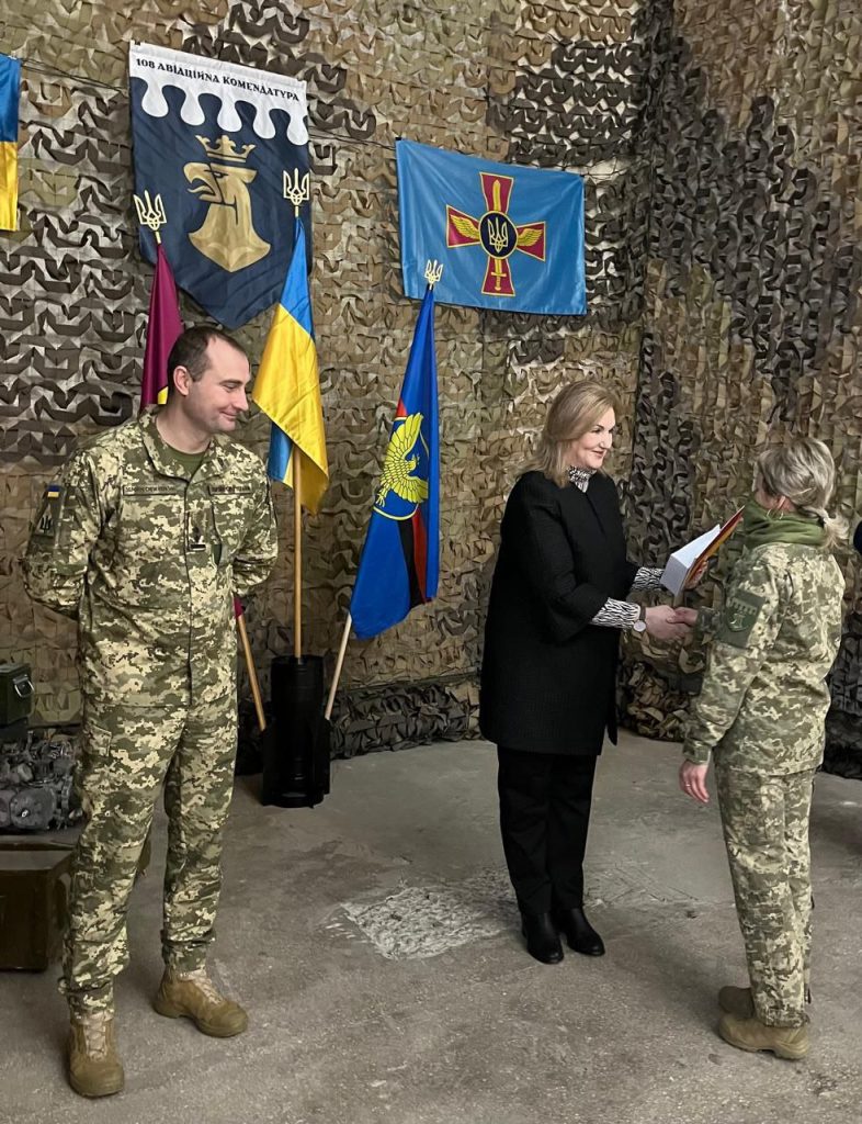 Вона також подякувала колегам і всім мешканцям громади, які щодня підтримують Збройні сили України.